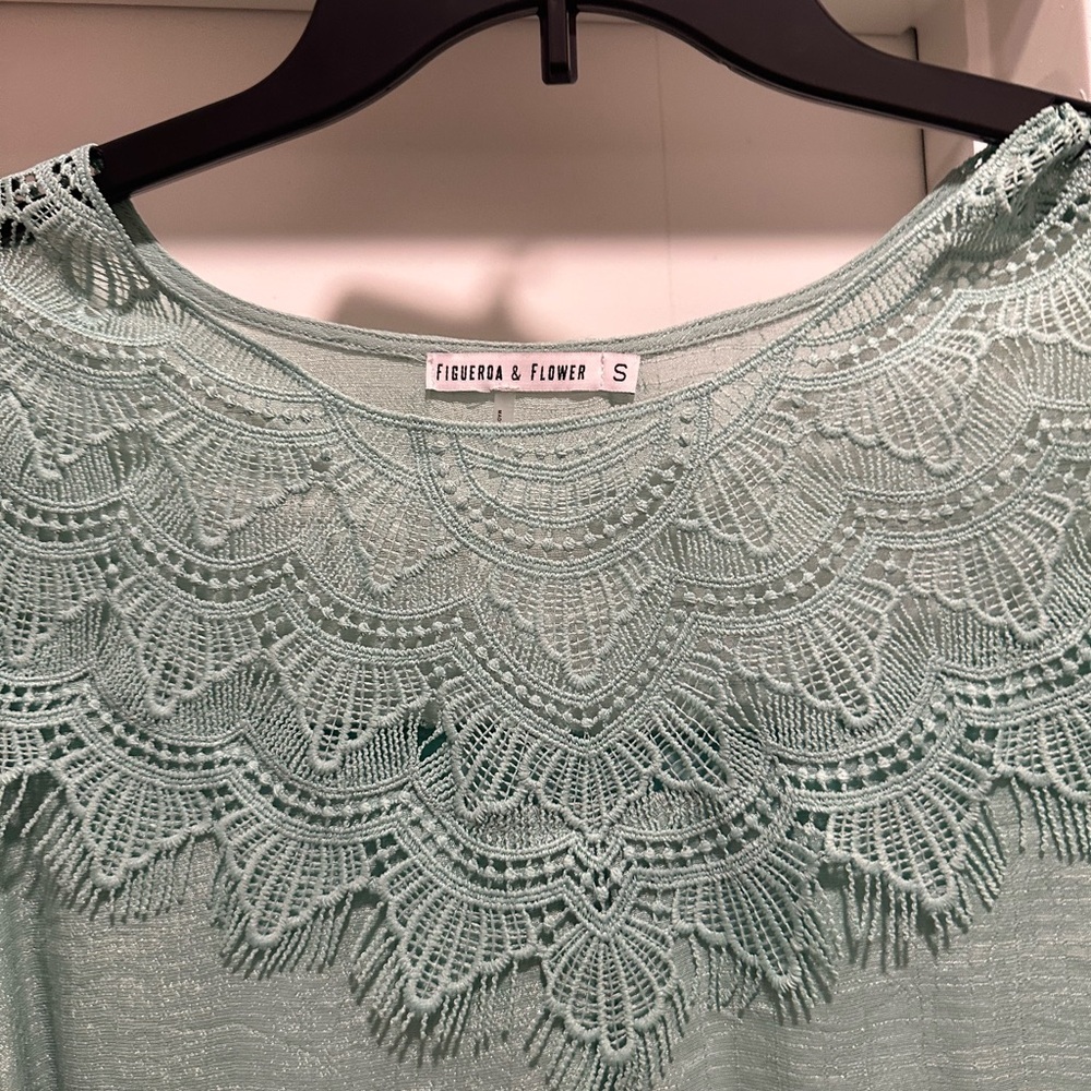 Green Lace Accent Blouse - Picture 2 of 2